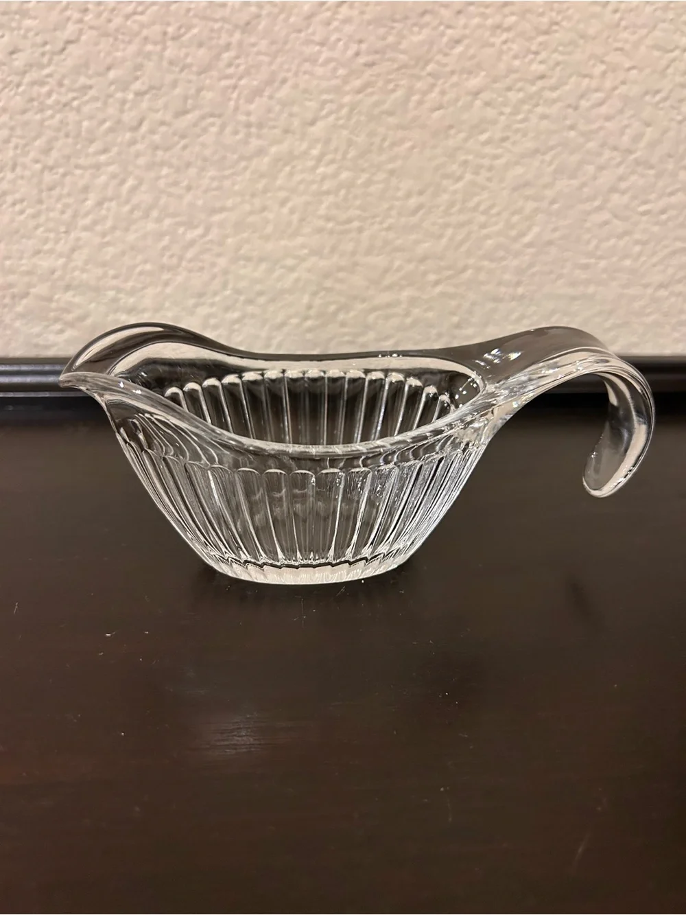 Williams Sonoma Fluted 25% Lead Crystal Gravy Sauce Boat 4 oz excellent